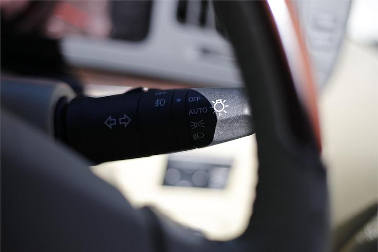  2009 Nissan Elgrand [90583]