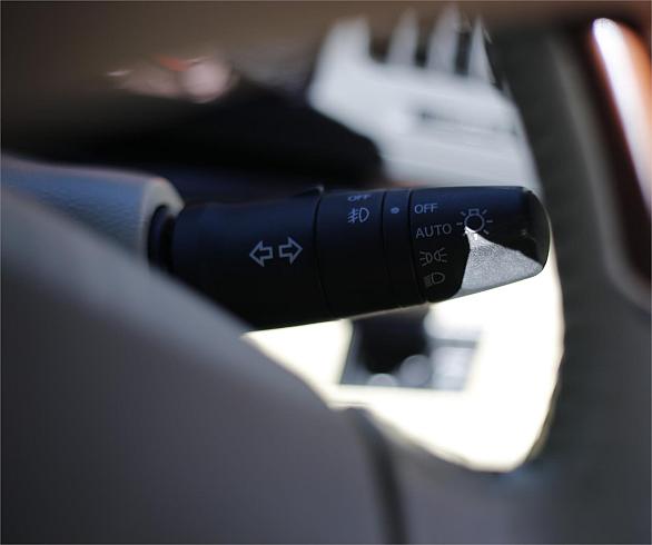  2009 Nissan Elgrand [90583]