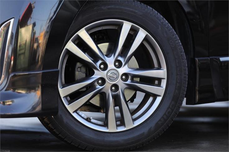  2012 Nissan Elgrand [015532]