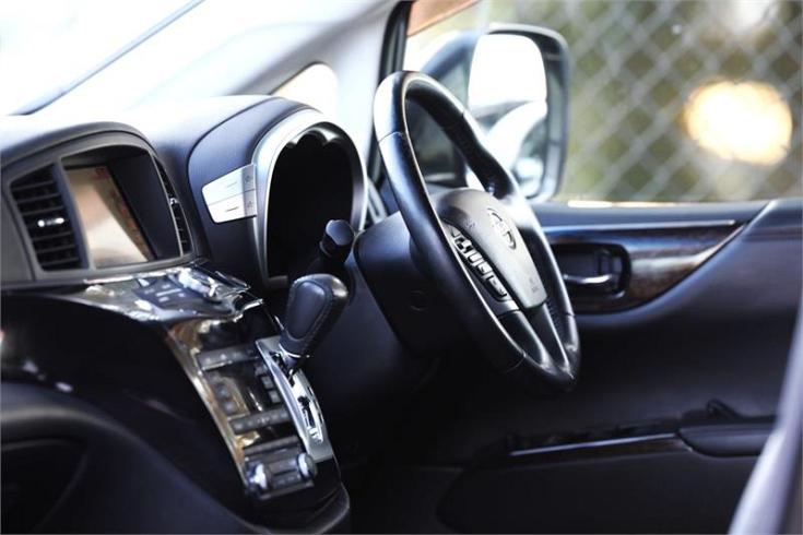 2012 Nissan Elgrand [015532]