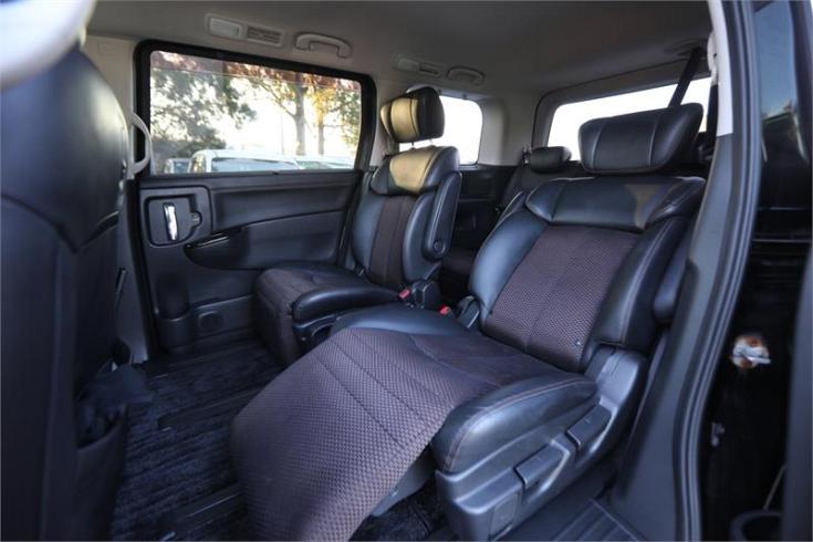  2012 Nissan Elgrand [015532]