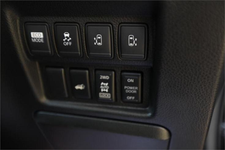  2012 Nissan Elgrand [015532]