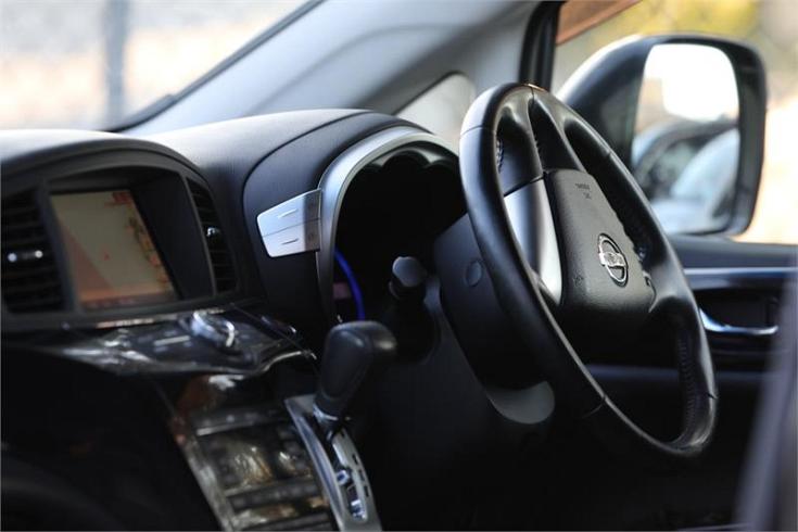  2012 Nissan Elgrand [015532]