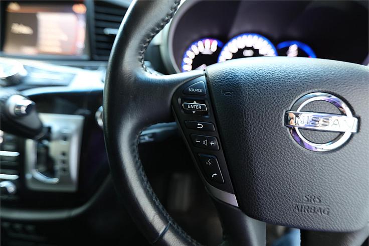  2010 Nissan Elgrand [000271]