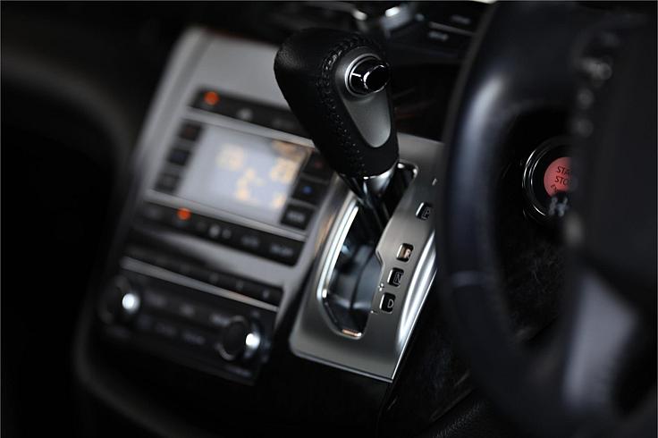  2010 Nissan Elgrand [000271]