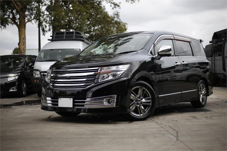  2010 Nissan Elgrand [000744]