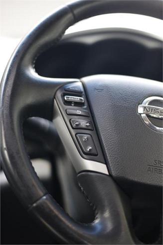  2010 Nissan Elgrand [000744]