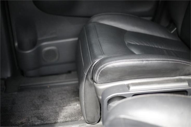  2010 Nissan Elgrand [000744]