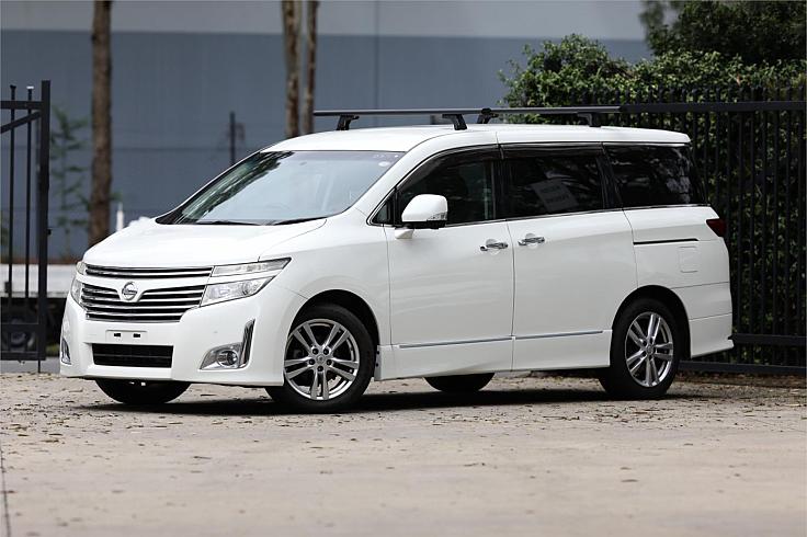  2010 Nissan Elgrand [000315]