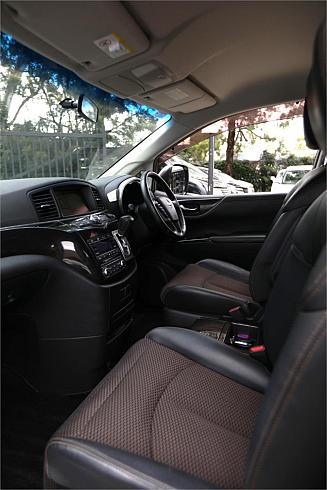  2010 Nissan Elgrand [000315]