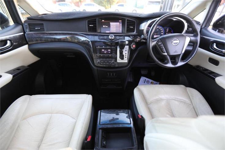  2010 Nissan Elgrand [002419]