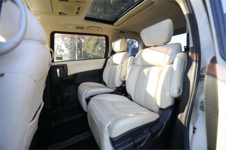  2010 Nissan Elgrand [002419]