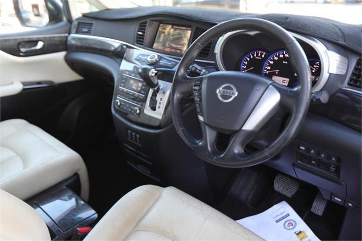  2010 Nissan Elgrand [002419]