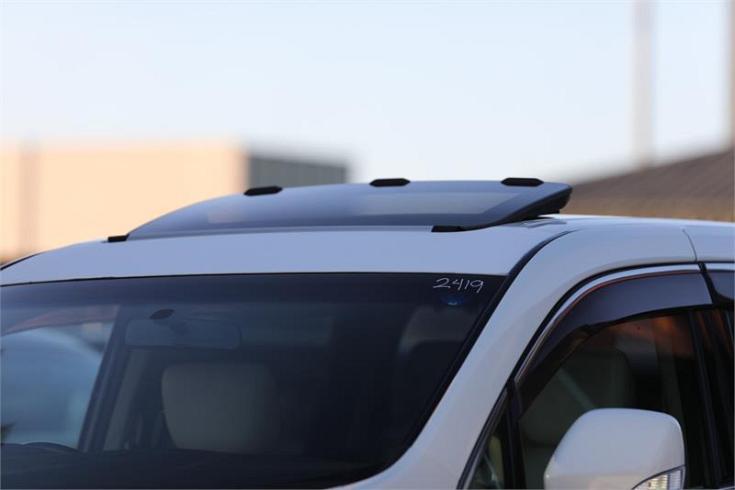  2010 Nissan Elgrand [002419]