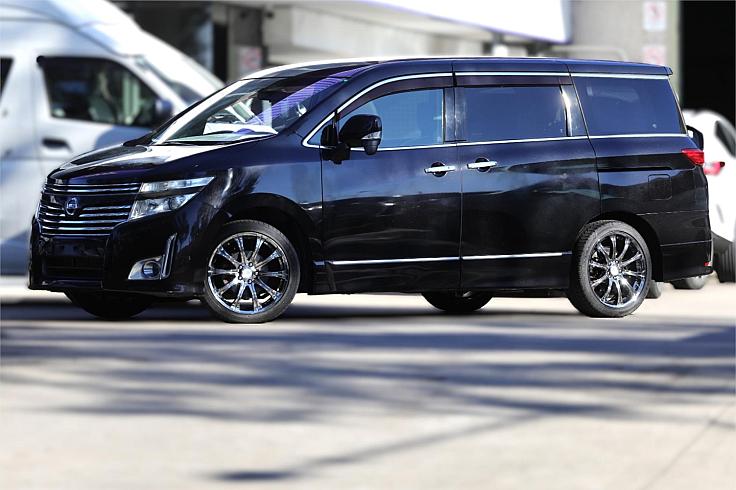 2010 Nissan Elgrand [002391]