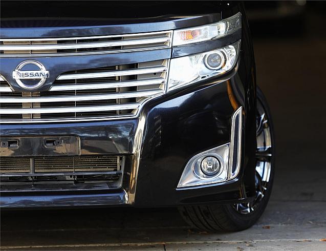  2010 Nissan Elgrand [002391]