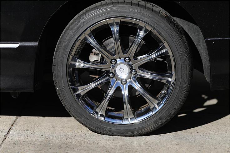  2010 Nissan Elgrand [002391]