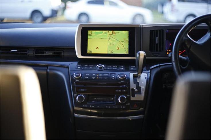  2007 Nissan Elgrand [230440]