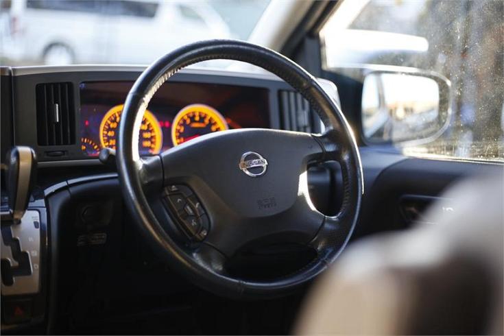  2007 Nissan Elgrand [230440]