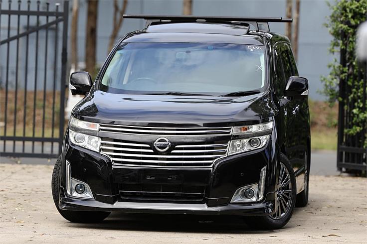  2011 Nissan Elgrand [005735]