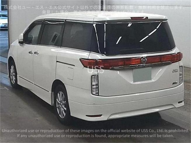  2010 Nissan Elgrand [001192]
