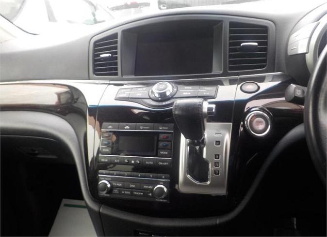  2010 Nissan Elgrand [001192]