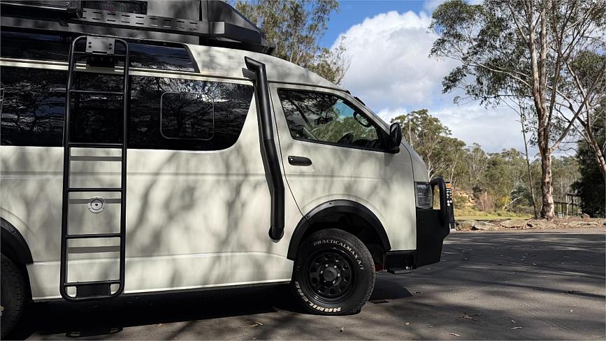 2014 Toyota Hiace Dx Highroof Welcab