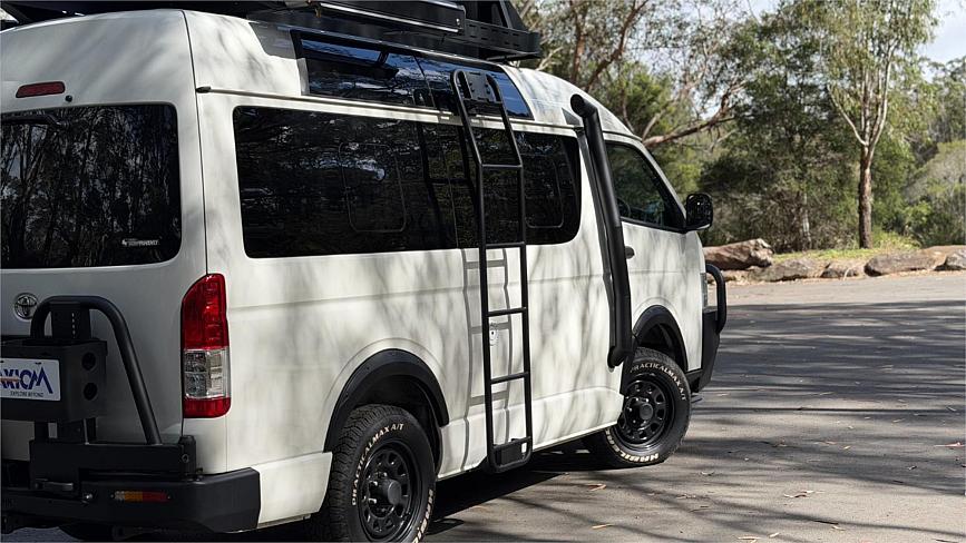 2014 Toyota Hiace Dx Highroof Welcab