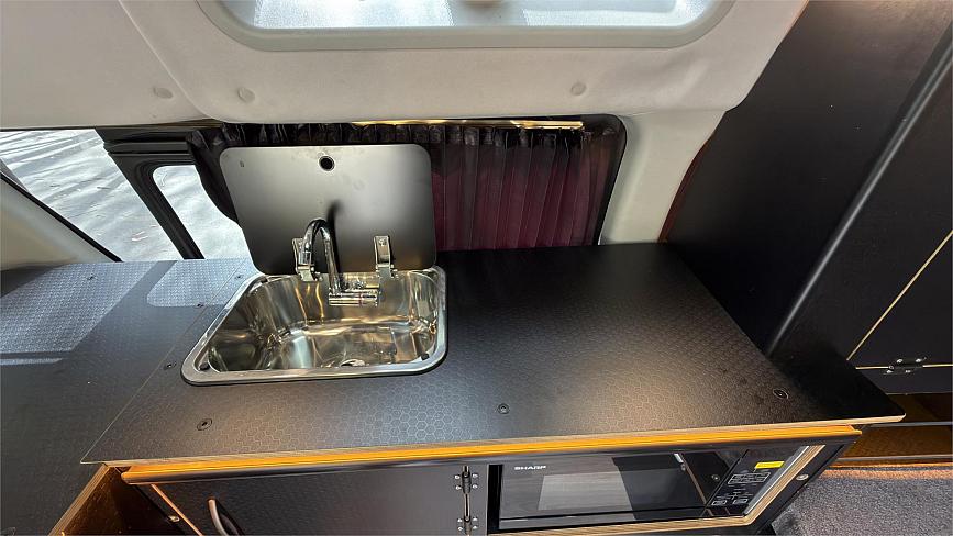 2014 Toyota Hiace Dx Highroof Welcab