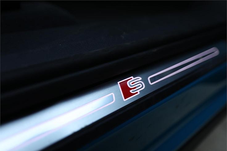  2020 Audi E-tron [033913]