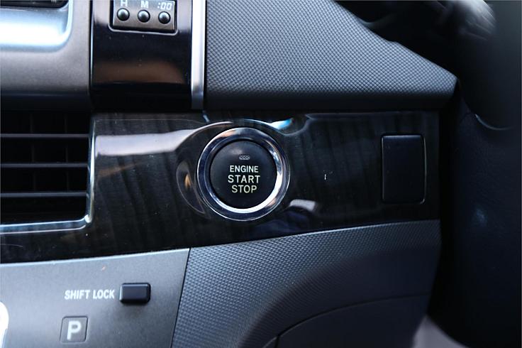  2010 Toyota Estima Aeras Welcab Side Lift-up