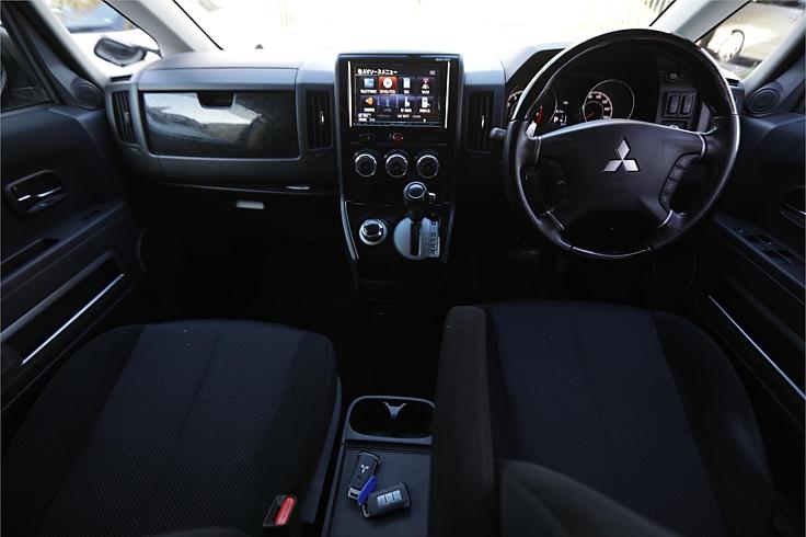 2013 Mitsubishi Delica D:5