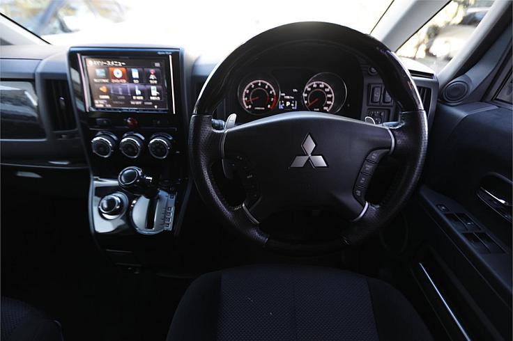 2013 Mitsubishi Delica D:5