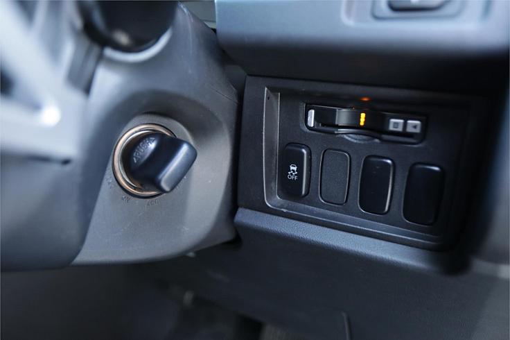 2013 Mitsubishi Delica D:5