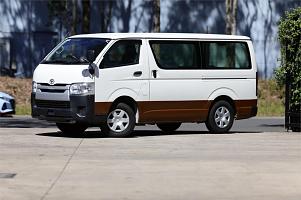  2019 Toyota Hiace Dx