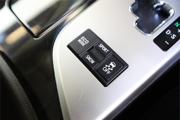 2012 Toyota Crown Athlete