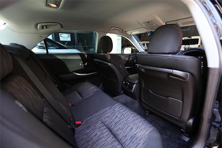 2012 Toyota Crown Athlete