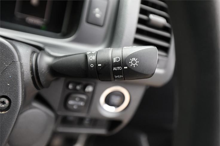  2022 Toyota Hiace Grand Cabin 4wd