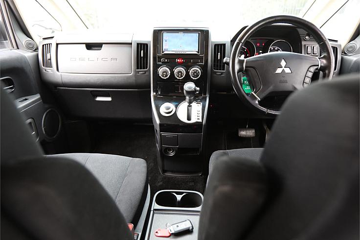  2017 Mitsubishi Delica Chamonix Full4wd