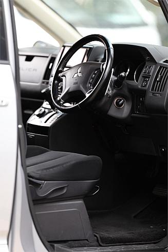  2017 Mitsubishi Delica Chamonix Full4wd