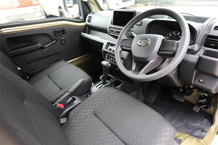  2025 Daihatsu Hi-jet Jumbo Extra 98241