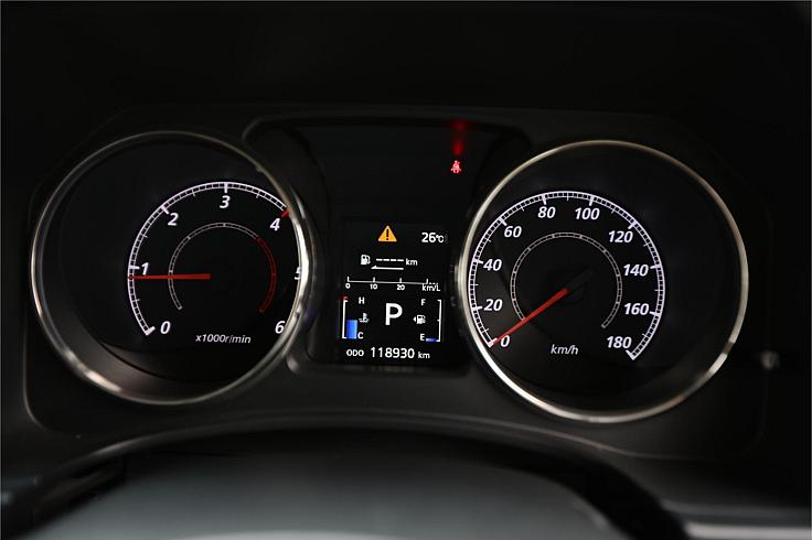  2015 Mitsubishi Delica D-power Package 03917 4wd Chamonix