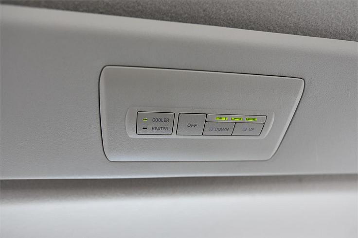  2015 Mitsubishi Delica D-power Package 03917 4wd Chamonix