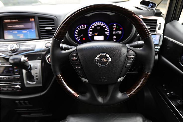  2010 Nissan Elgrand Rider