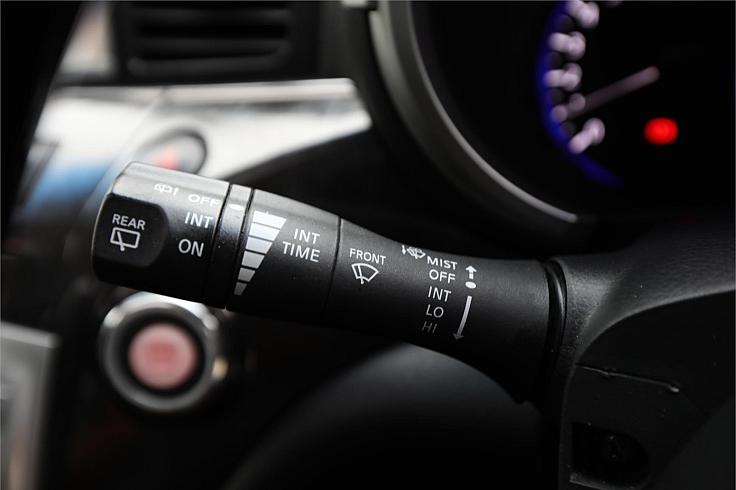  2010 Nissan Elgrand Rider