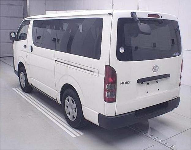  2020 Toyota Hiace Dx 9337