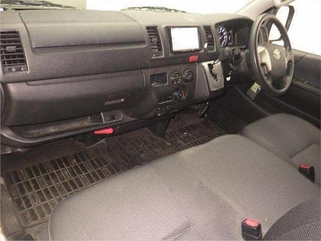  2020 Toyota Hiace Dx 9337