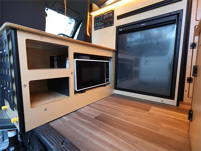  2020 Toyota Hiace Dx [5164]