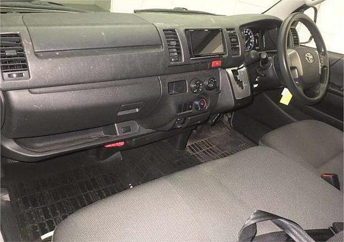  2020 Toyota Hiace Dx 5164