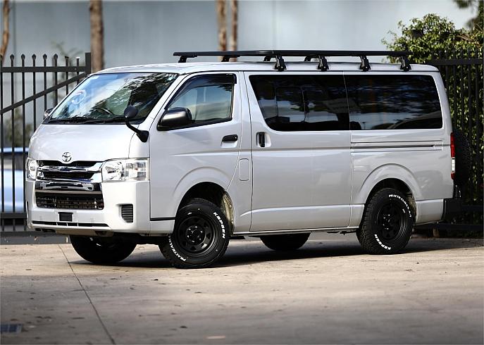  2015 Toyota Hiace Dx 4469 Gl Package